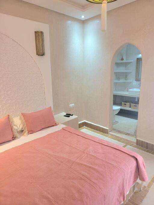 Riad Isahiac Avec Piscine En Exclusivite Μαρακές Εξωτερικό φωτογραφία